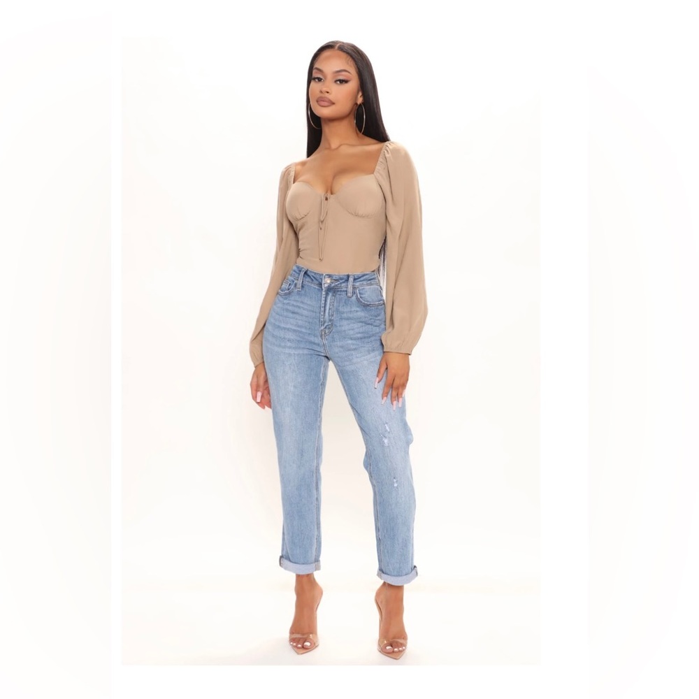 Fashion Nova - it’s official stretch mom jeans